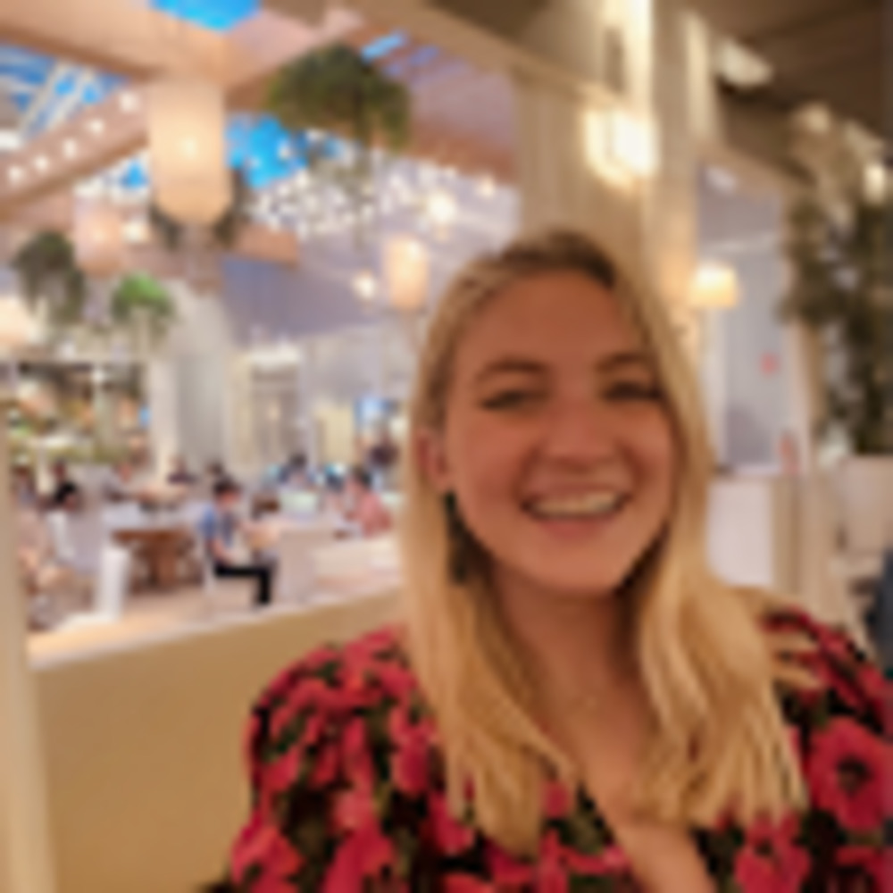 Meet your Posher, Noelle